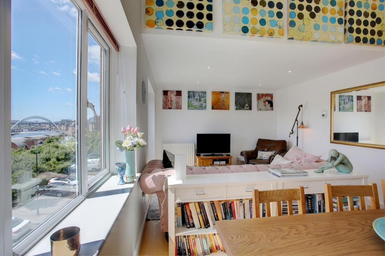 Ferienwohnung Beautiful Duplex Penthouse - Roof Garden, Views, Parking Newcastle upon Tyne Exterior foto